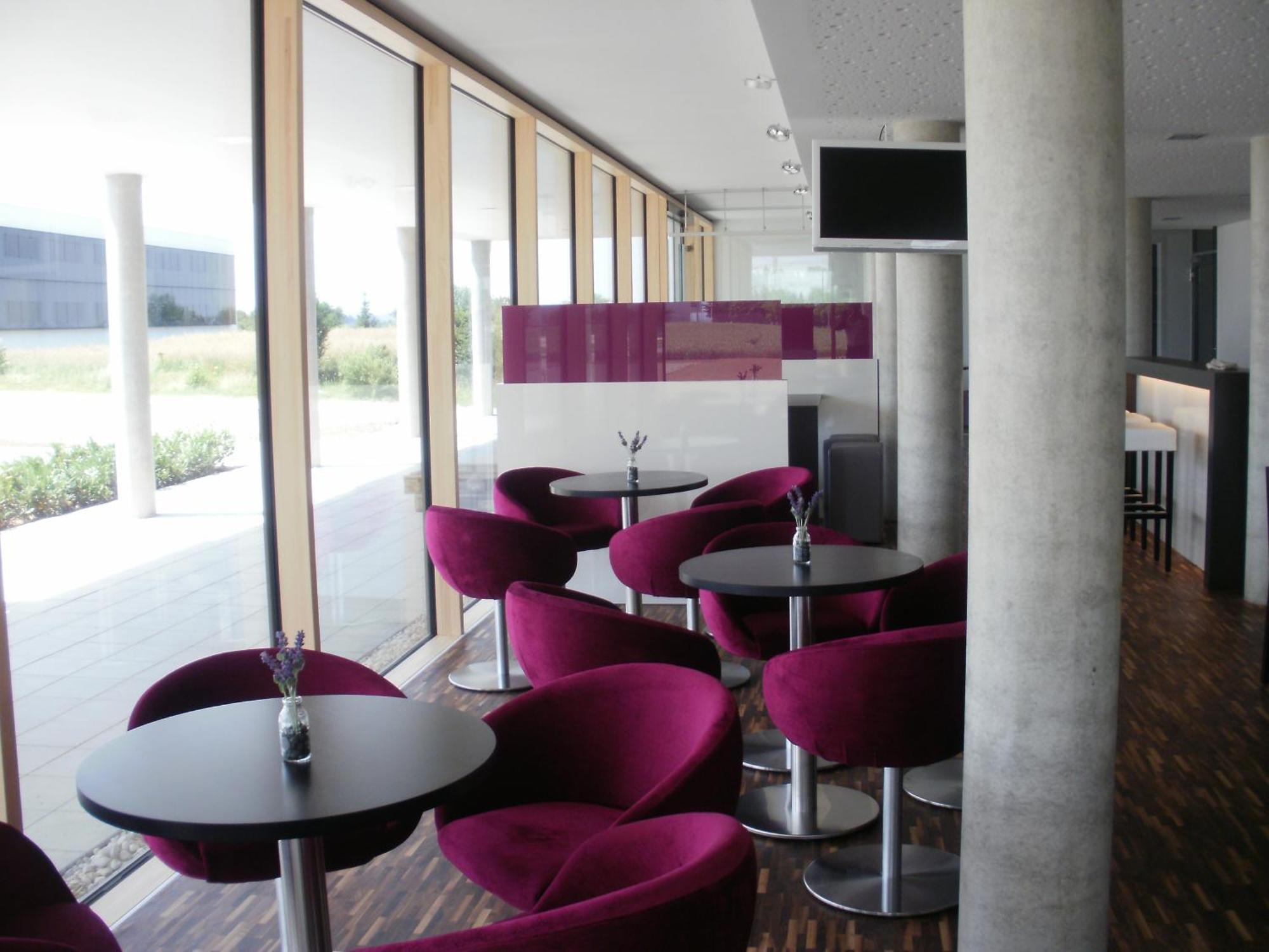 Iq-Hotel Улм Екстериор снимка